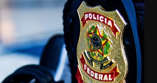 Opera��o da PF combate extra��o mineral clandestina em Colatina