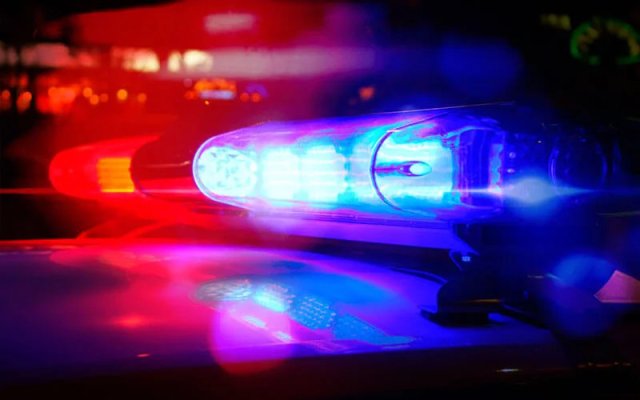 Ap�s d�vida de sinuca, homem � ferido na nuca com golpe de foice em �guia Branca