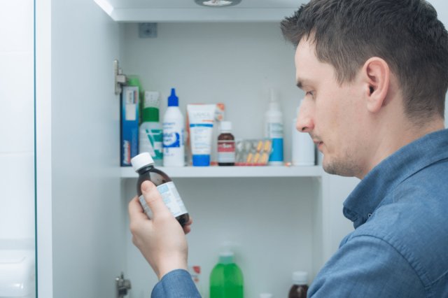 Calor pode comprometer medicamentos: veja cuidados e onde n�o guardar os rem�dios