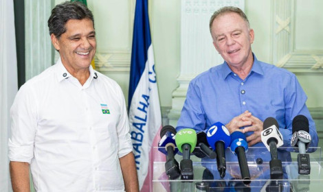 Casagrande confirma saída do governo p...<p>Governador anunciou nesta segunda-feira (2) que deixará o cargo até 4 de abril para concorrer às eleições</p>