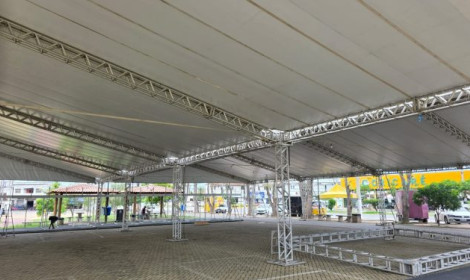 Nova Venécia recebe a FECARTES neste f...<p>Feira reúne comércio, arte, gastronomia e atrações culturais entre os dias 6 e 8 de março.</p>