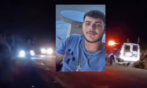 Jovem perde a vida após carro sair da ...<p>Um jovem de 22 anos morreu na noite desse domingo (29) após um acidente de carro na rodovia que liga Nova Venécia a Vila Pavão, no Noroeste do Espírito Santo.</p>