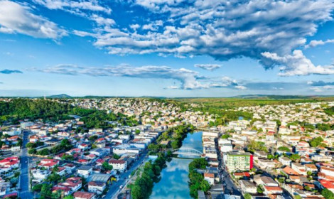 IPTU Digital 2026: Nova Venécia oferec...<p>Boletos já estão disponíveis exclusivamente em formato digital no site da prefeitura. Contribuintes que optarem pelo parcelamento podem dividir o valor em até três vezes.</p>