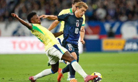 Brasil e Japão duelam nesta segunda (2...<p>Seleções vão disputar vaga nas oitavas no Estádio de Houston, a partir das 14h (de Brasília)</p>