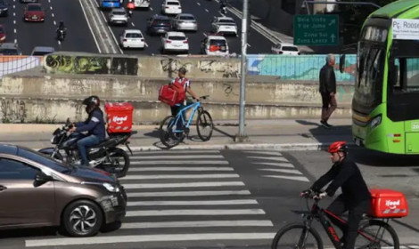 Entregadores podem acessar crédito par...<p>Recurso é liberado diretamente ao fornecedor do bem</p>