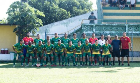 Nova Venécia está na semifinal da Cop...<p>O time de Nova Venécia está classificado para a semifinal da Copa Prodnorte após vencer a equipe de São Mateus por 4 a 3 no tempo normal, em uma partida marcada por muita emoção e muitos gols.</p>