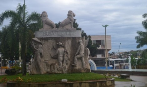 NOVA VENÉCIA | Previsão do tempo, far...<p>Nesta quarta-feira (14), o tempo segue instável no Espírito Santo, devido à presença da umidade trazida pelos ventos costeiros. Previsão de chuva em alguns momentos do dia, no litoral do Estado. Nas regiões mais afastadas do litoral, o dia começa nublado, com aumento de nuvens no decorrer do dia, provoca chuva entre a tarde e noite. O vento sopra com intensidade fraca a moderada no litoral.</p>