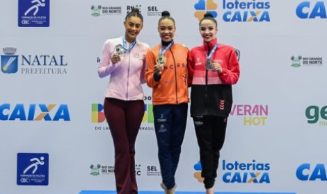 Atleta de Pinheiros, Geovanna Santos é...<p>O fim de semana foi de resultados importantes para a ginástica rítmica capixaba. A atleta Geovanna Santos, conhecida como “Furacão” da modalidade no Espírito Santo, encerrou sua participação no Campeonato Brasileiro Adulto de Ginástica Rítmica com o vice-campeonato no individual geral e um desempenho consistente nas finais por aparelho, com duas medalhas de ouro, uma de prata e uma de bronze.</p>